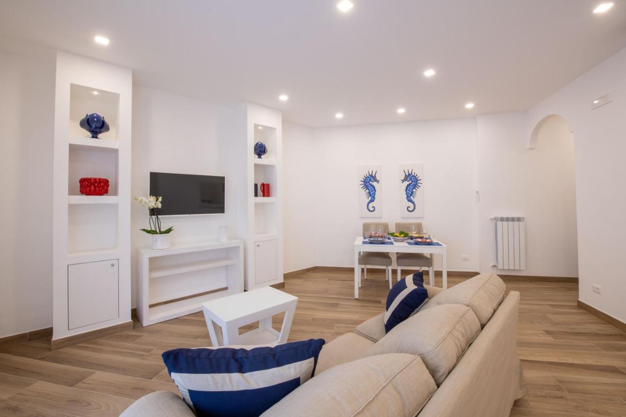 Solymar Due Apartment Sorrento Exterior photo